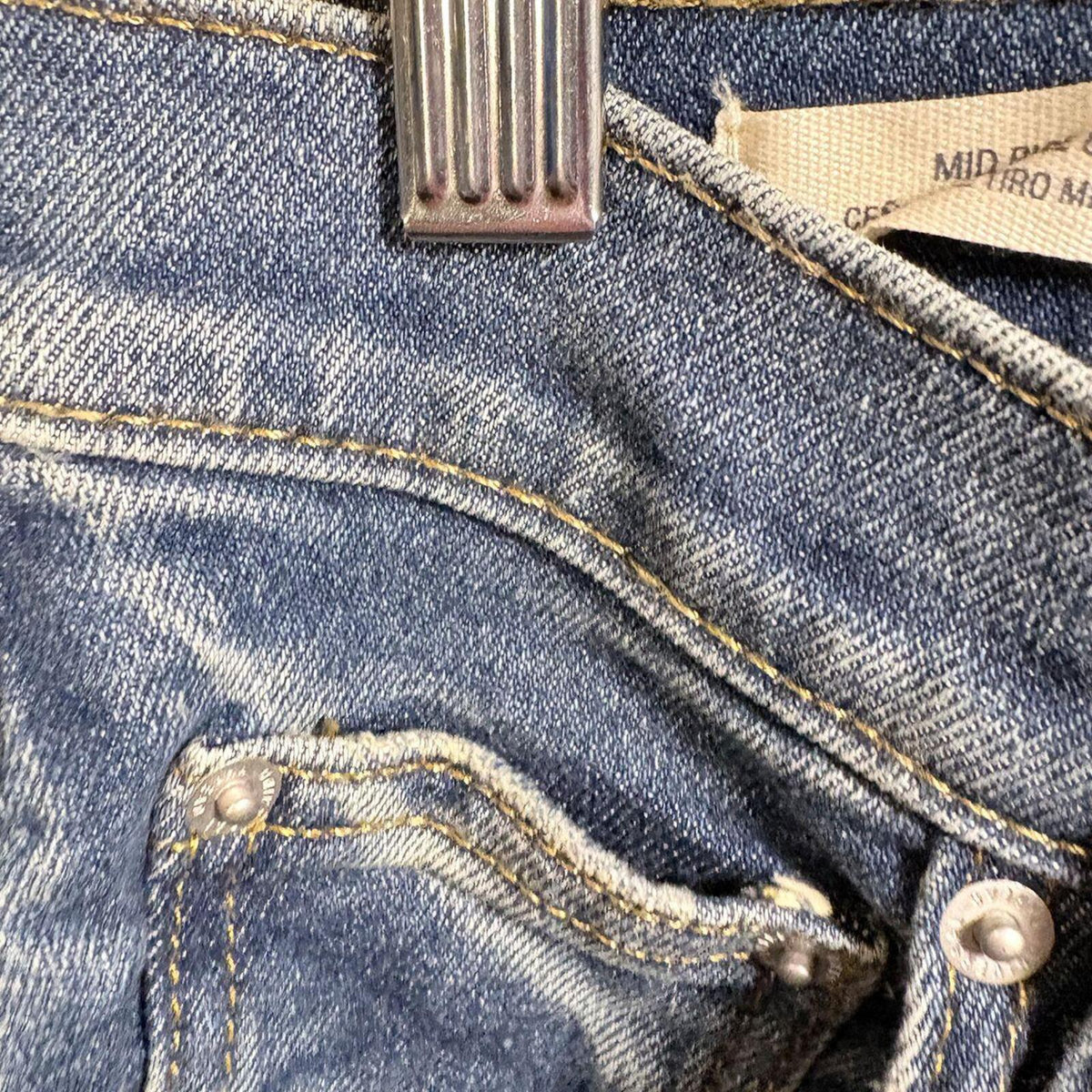 Universal Threads Mid-Rise Slim Jeans