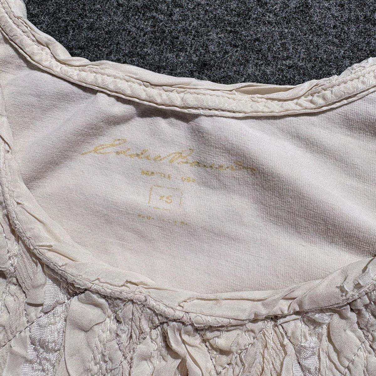 Eddie Bauer Women's Cream Sleeveless Tank Top Size XS