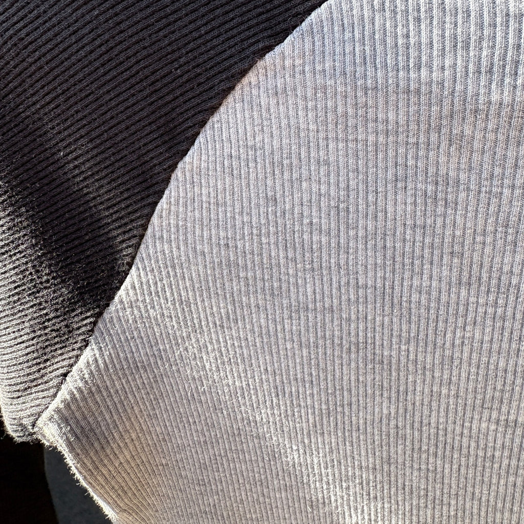 Black & White Raglan Crop Top | S