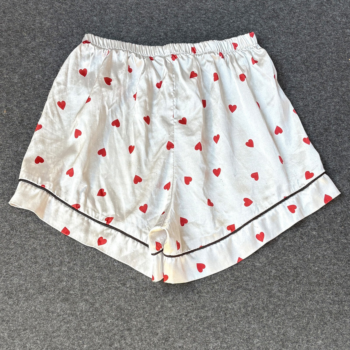 White Satin Heart Print Shorts | S