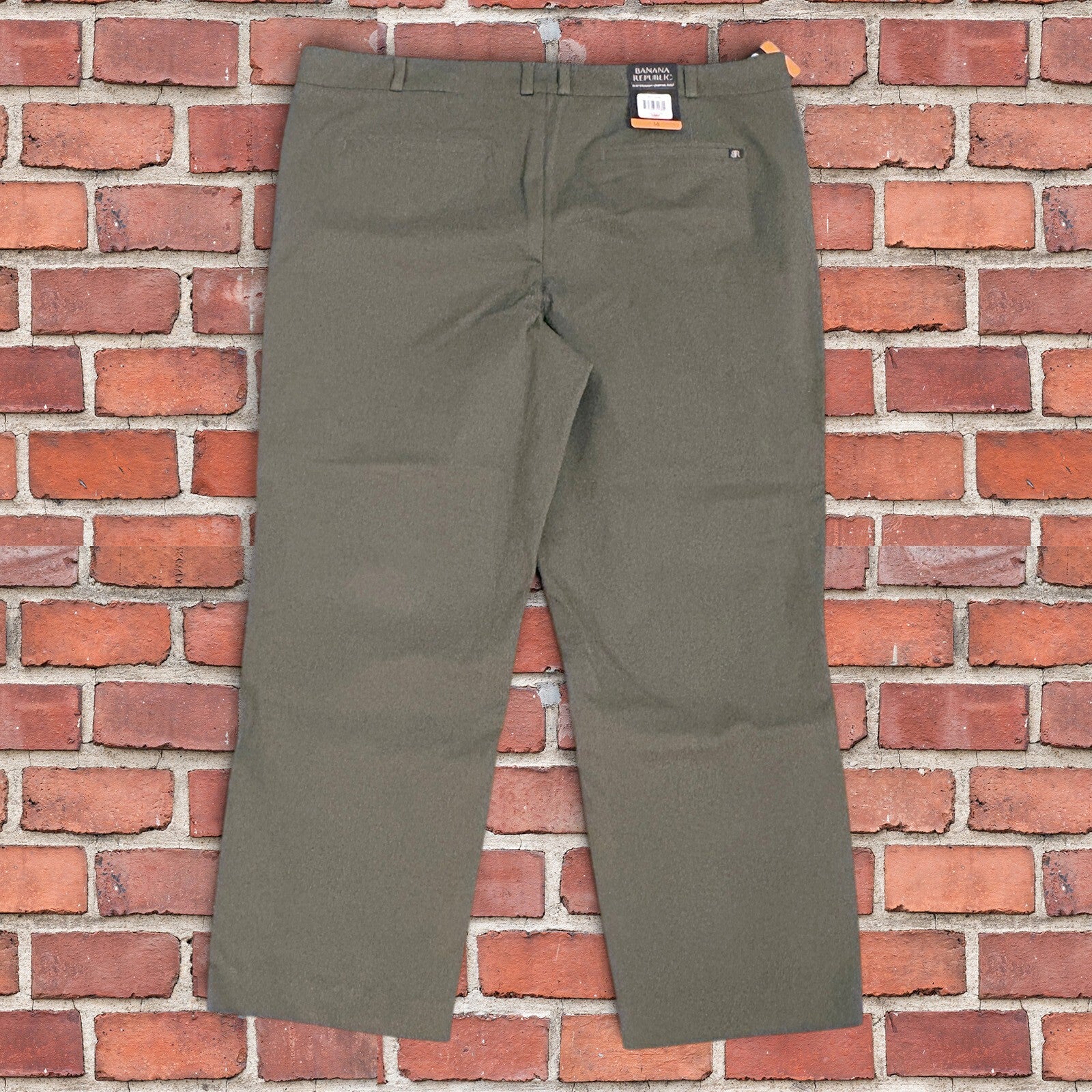 Banana Republic Olive Night Slim Straight Crops 🌿