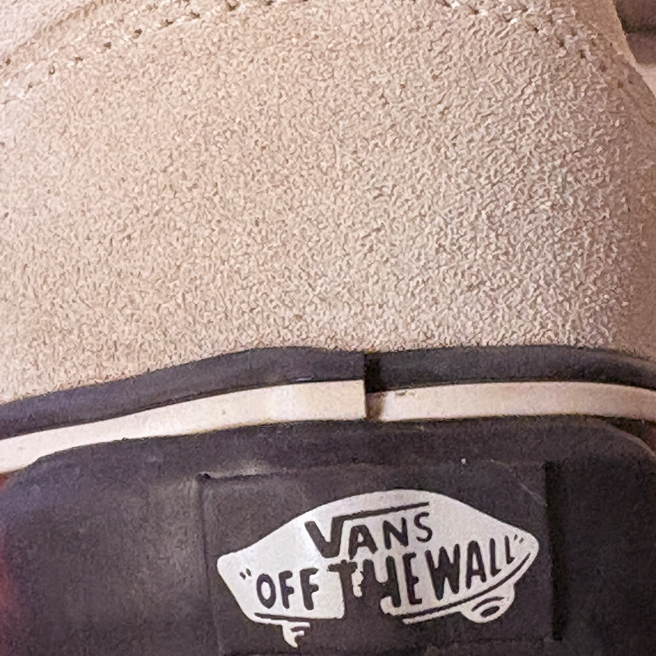 Vans Off The Wall Low Top Suede Sneakers Size 6 US Women