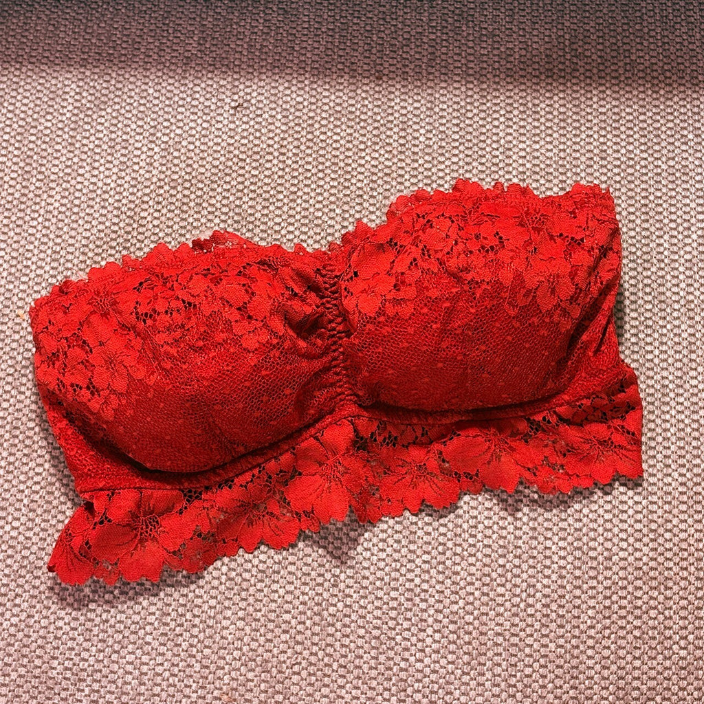 auden Red Lace Strapless Bra Medium