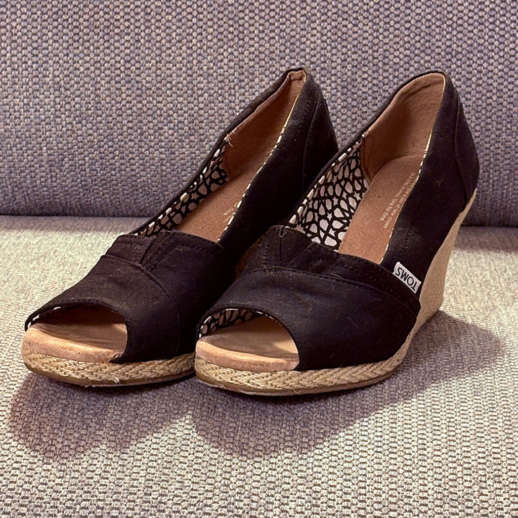 TOMS Black Canvas Peep Toe Wedge Espadrilles, 10W