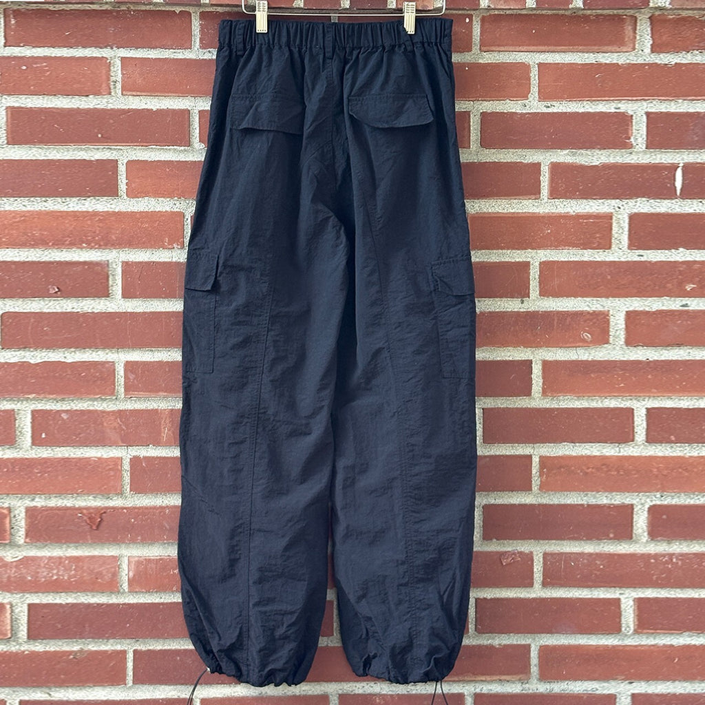Love Tree Black Cargo Pants with Elastic Cuffs, Size M