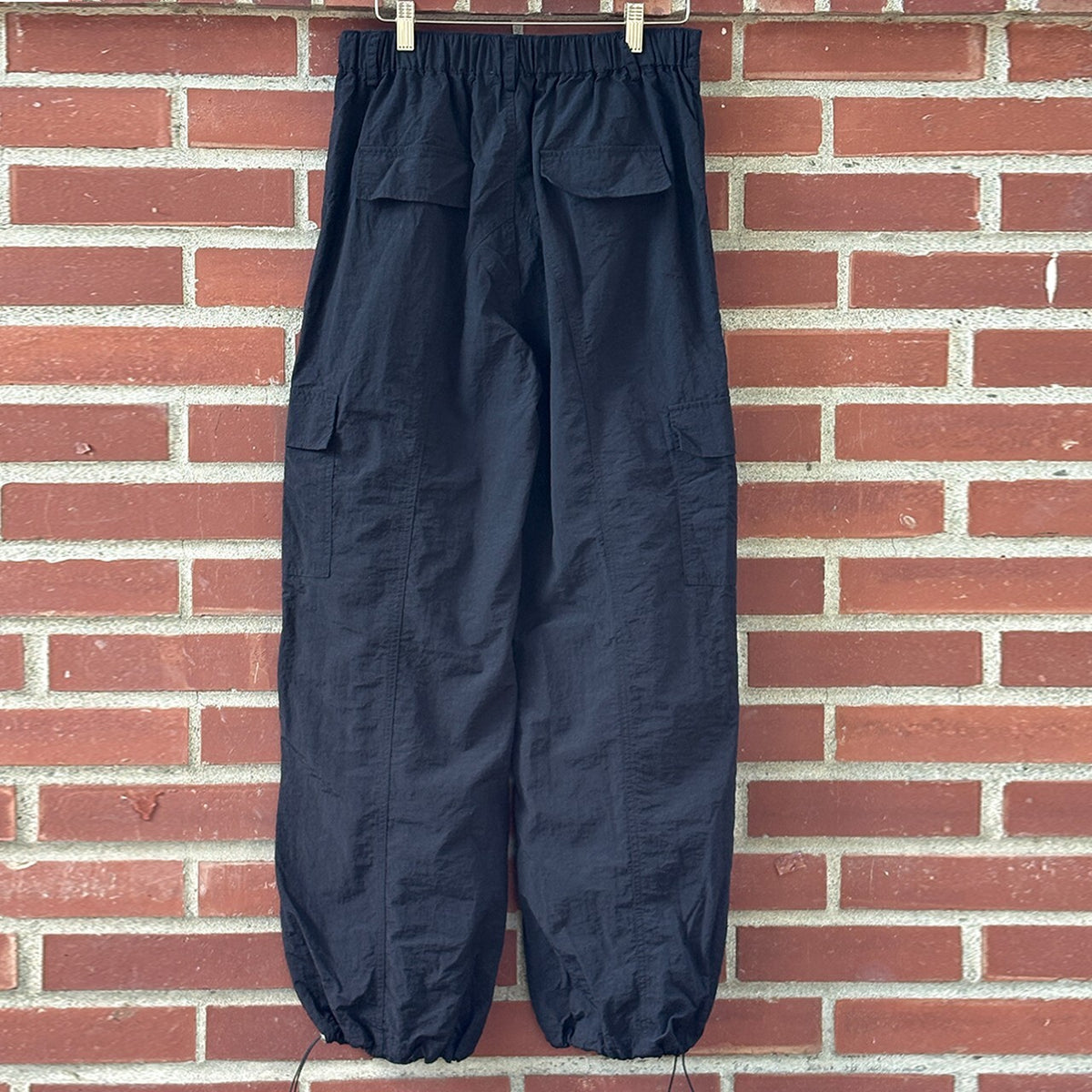 Love Tree Black Cargo Pants with Elastic Cuffs, Size M