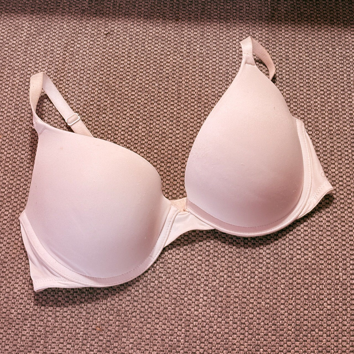 Victoria's Secret Pink Light Pink Push-Up Bra 34D