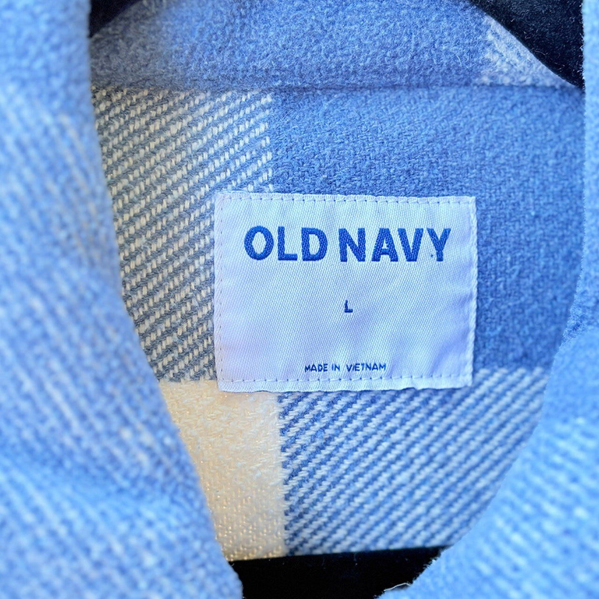 Old Navy Blue and White Plaid Button-Up Shirt Jacket, Size Large