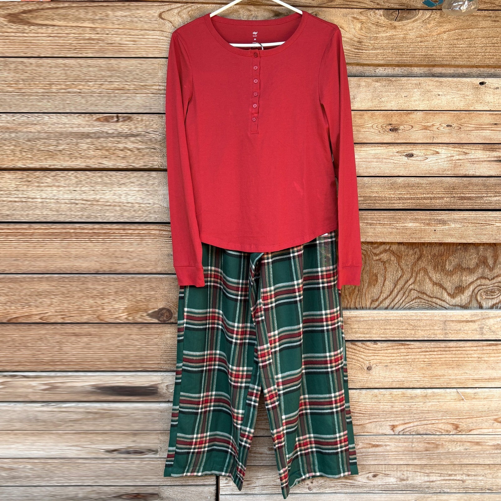 dip Sleep Red Long Sleeve Pajama Set, Size M