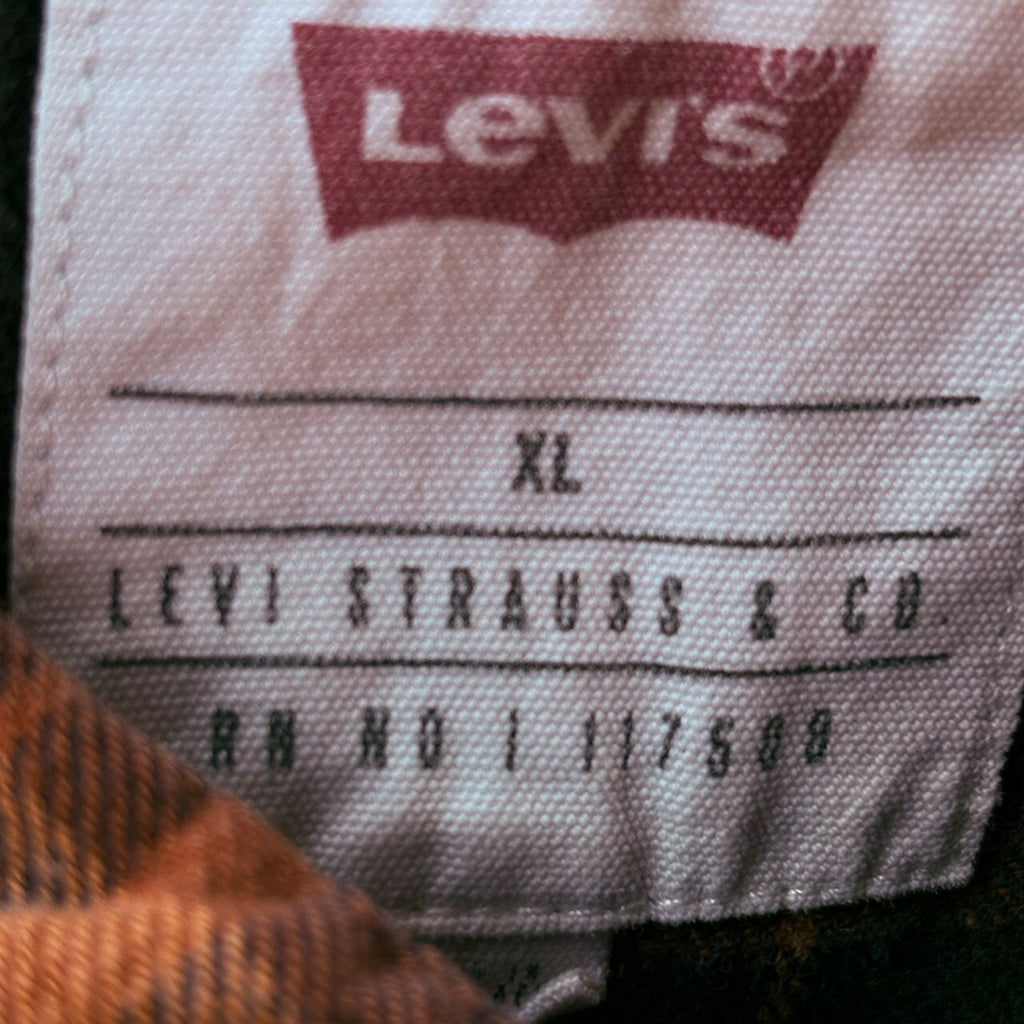 Levi's XL Plaid Flannel Shirt in Warm Autumn Colors