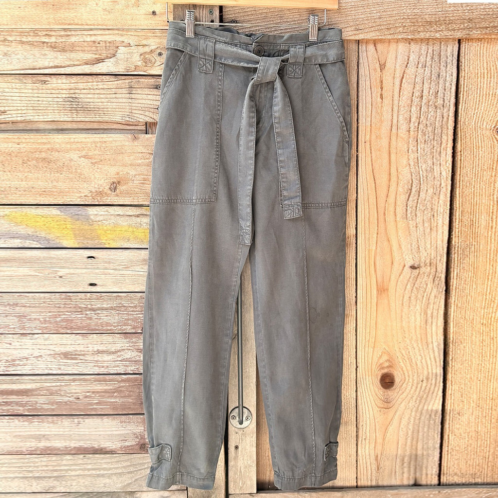 Banana Republic Belted Pants