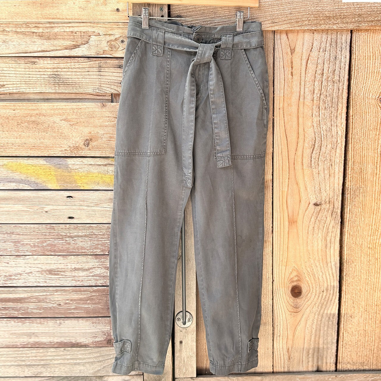 Banana Republic Belted Pants
