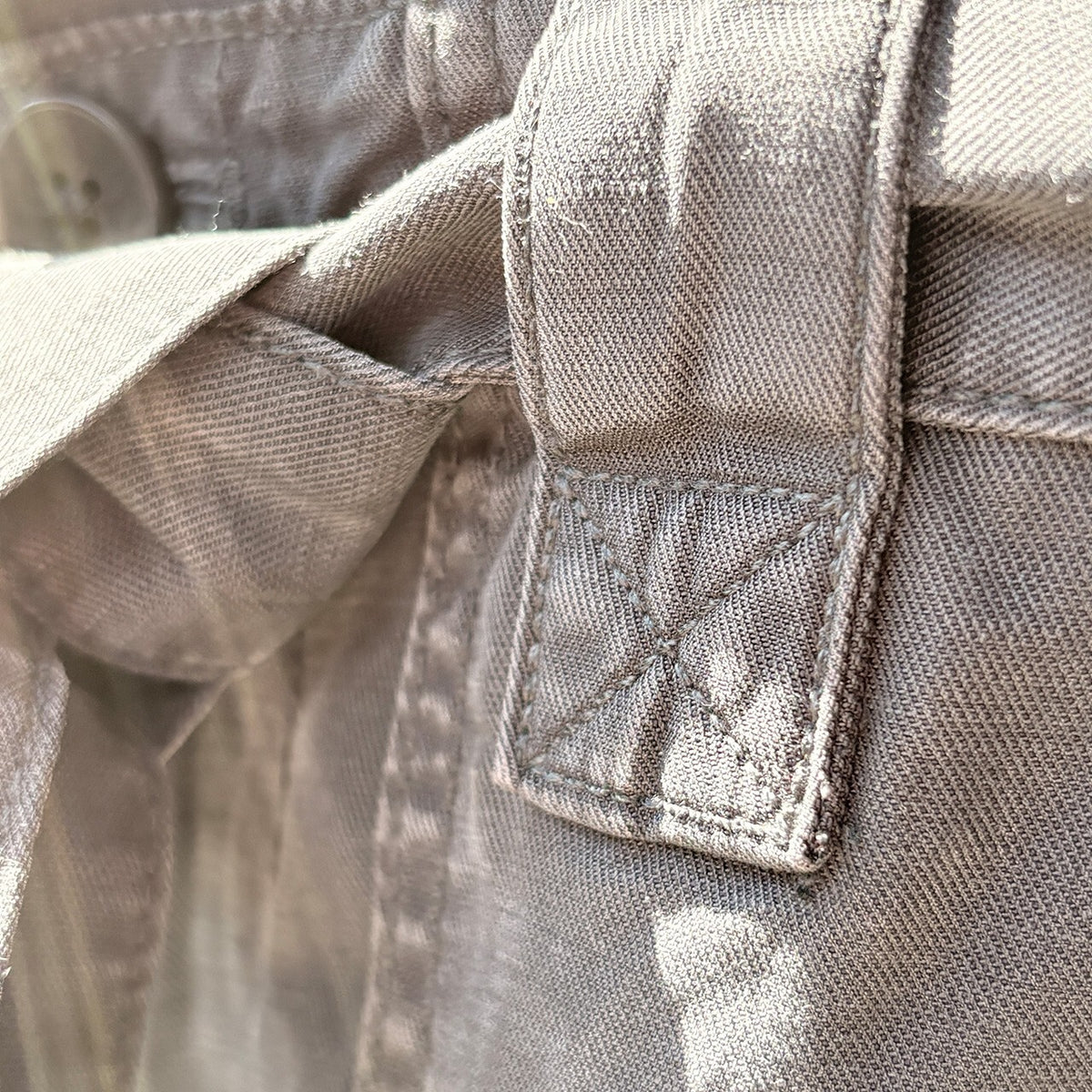 Banana Republic Belted Pants