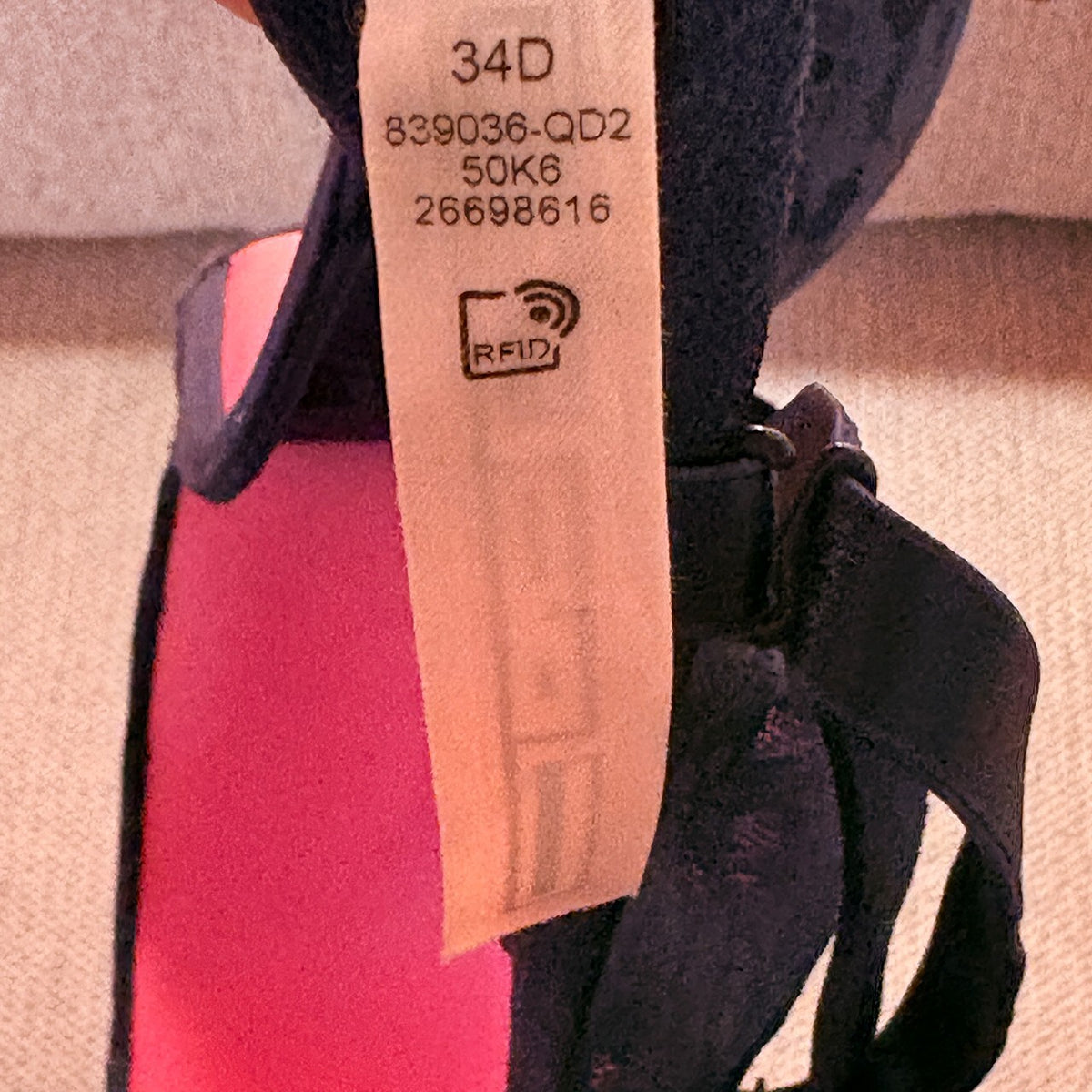 Victoria's Secret PINK Navy Lace 34D Bra