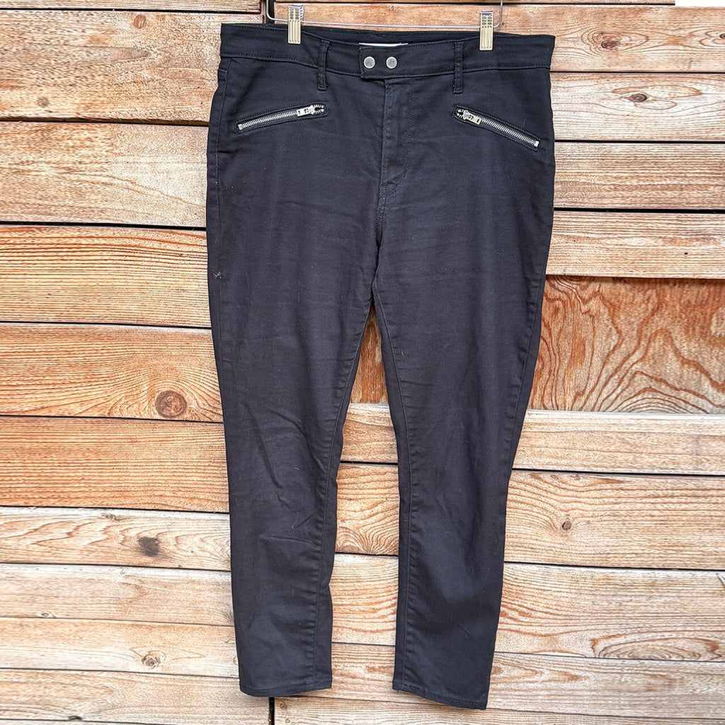 Levi's 721 High Rise Skinny | Black, 32