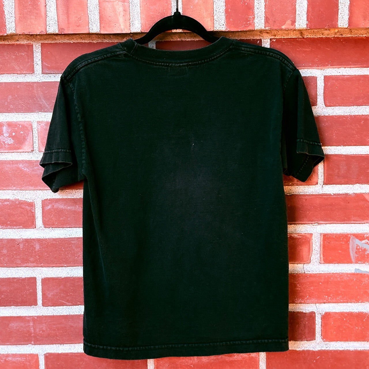 Yer Cheatin Heart, L.A., Black Graphic Tee