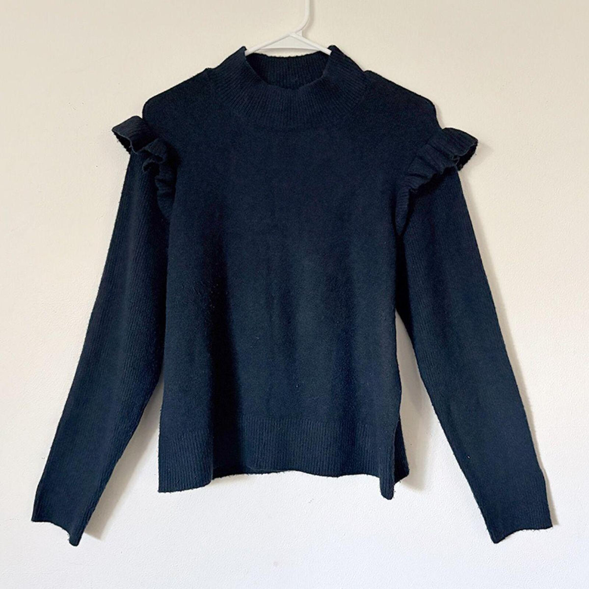 LOFT Women's Navy Jumper
